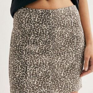 3/$25 Free People Modern Femme Leopard Print Miniskirt 0